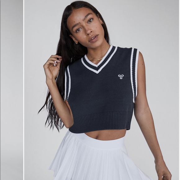Tna MARCY SWEATER VEST Aritzia US | craft-ivf.com
